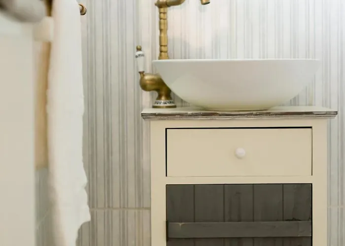 Gazde/Camere de închiriat Harmonia Jula